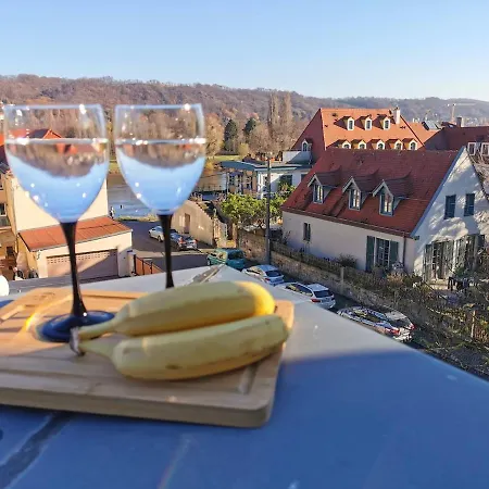 Apartmán Elbblick Mit Grosser Dachterrasse Und Tiefgarage *