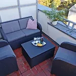 Elbblick Mit Grosser Dachterrasse Und Tiefgarage Daire *