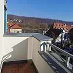 Daire Elbblick Mit Grosser Dachterrasse Und Tiefgarage Dresden