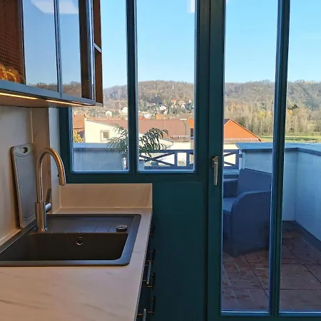 Elbblick Mit Grosser Dachterrasse Und Tiefgarage Daire *
