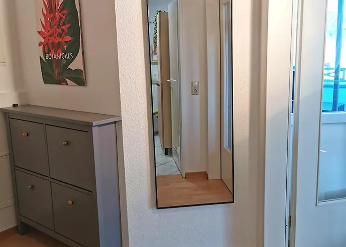 Elbblick Mit Grosser Dachterrasse Und Tiefgarage