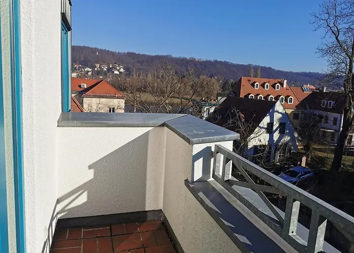 דירה Elbblick Mit Grosser Dachterrasse Und Tiefgarage דרזדן